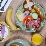 Candlewood Augsburg By Ihg 4*